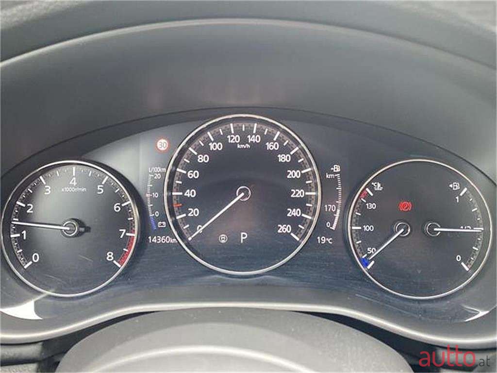 2021' Mazda Mazda3 photo #2