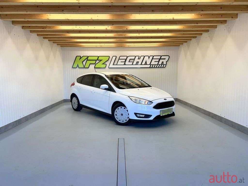 2017' Ford Focus photo #1