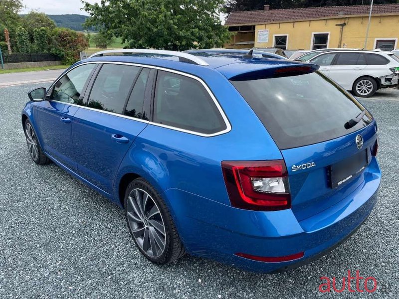 2019' Skoda Octavia photo #6