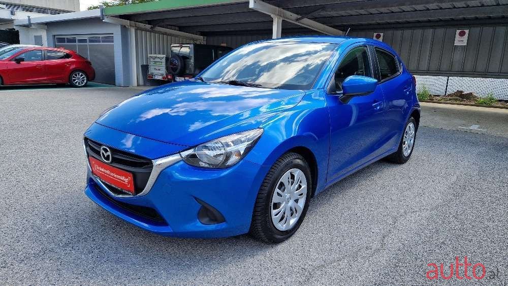 2016' Mazda Mazda2 photo #1