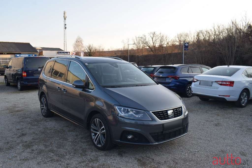 2020' SEAT Alhambra photo #5