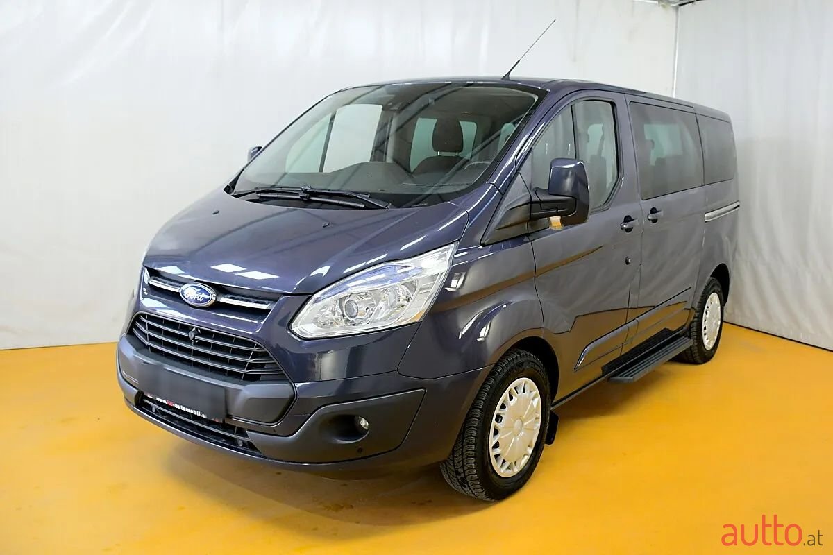 2013' Ford Tourneo photo #1