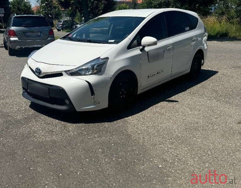 2016' Toyota Prius photo #2