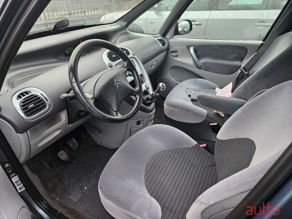 2008' Citroen Xsara photo #5