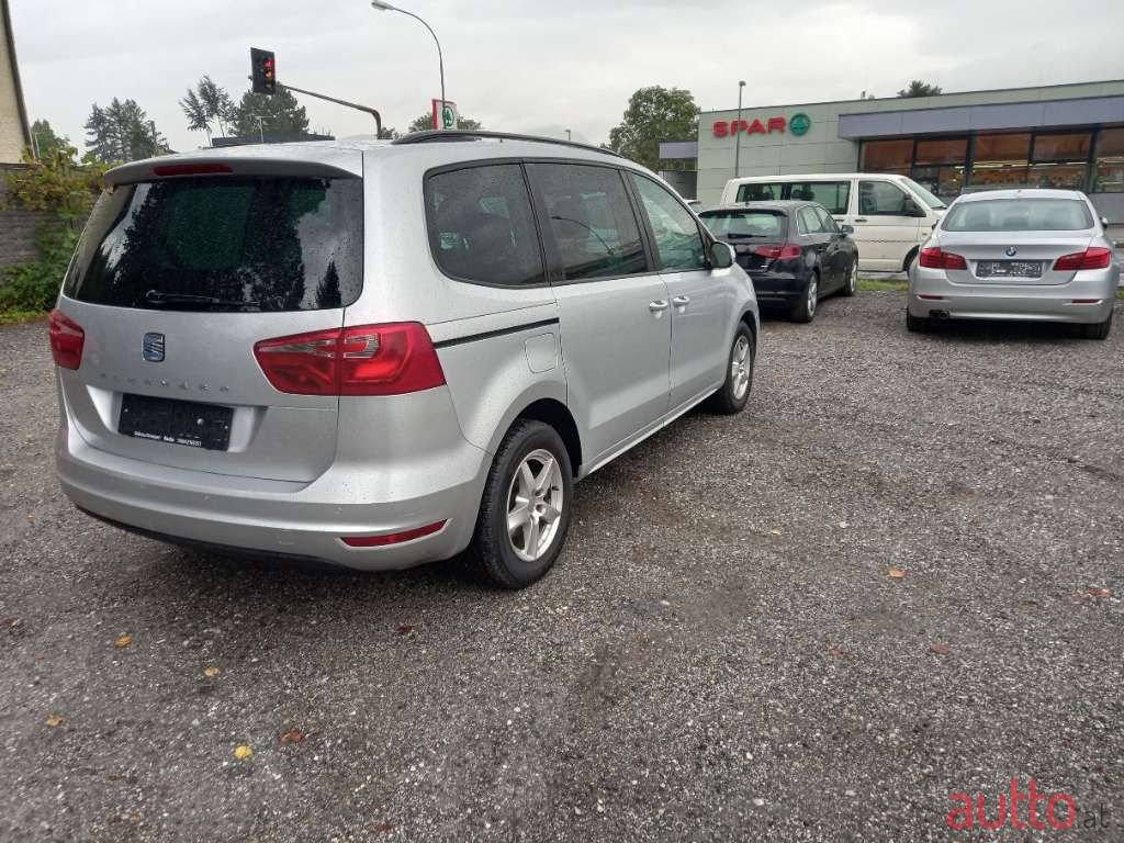 2012' SEAT Alhambra photo #5