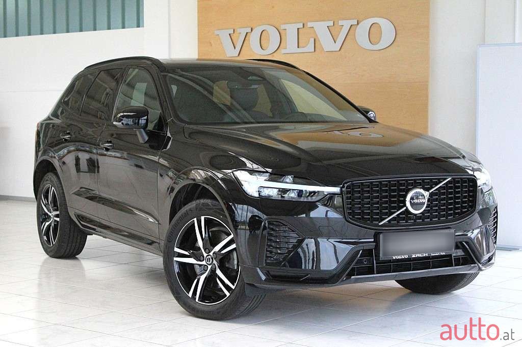 2021' Volvo XC60 photo #1