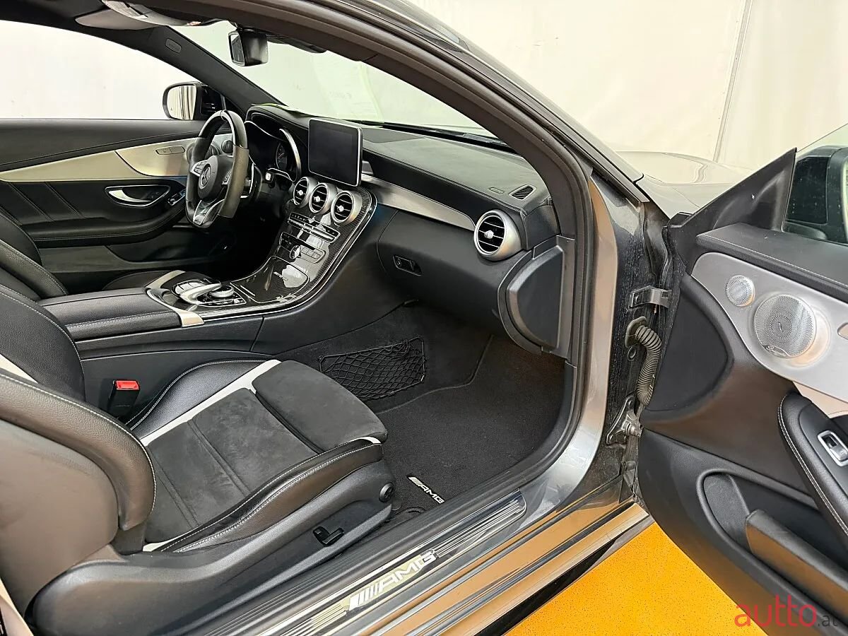 2016' Mercedes-Benz C-Klasse photo #6