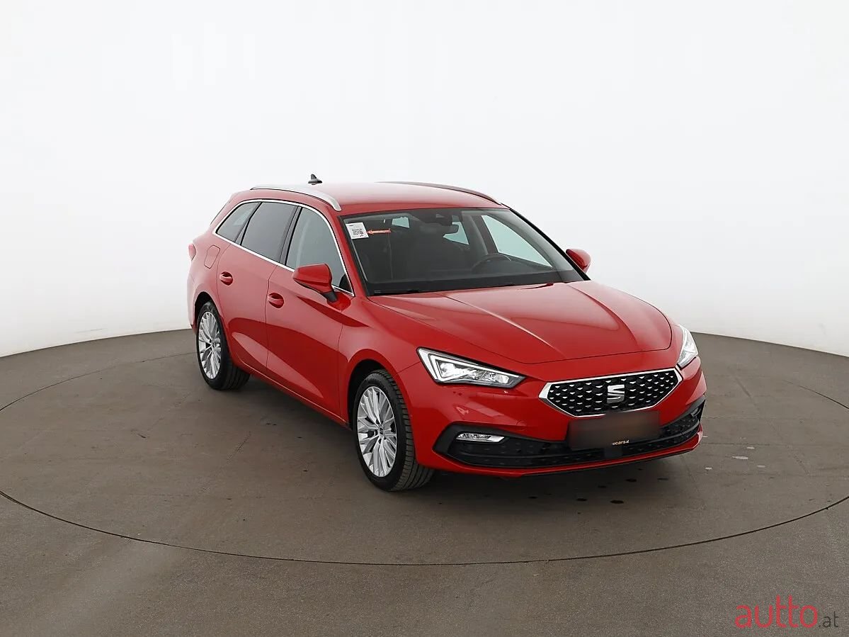 2021' SEAT Leon photo #4