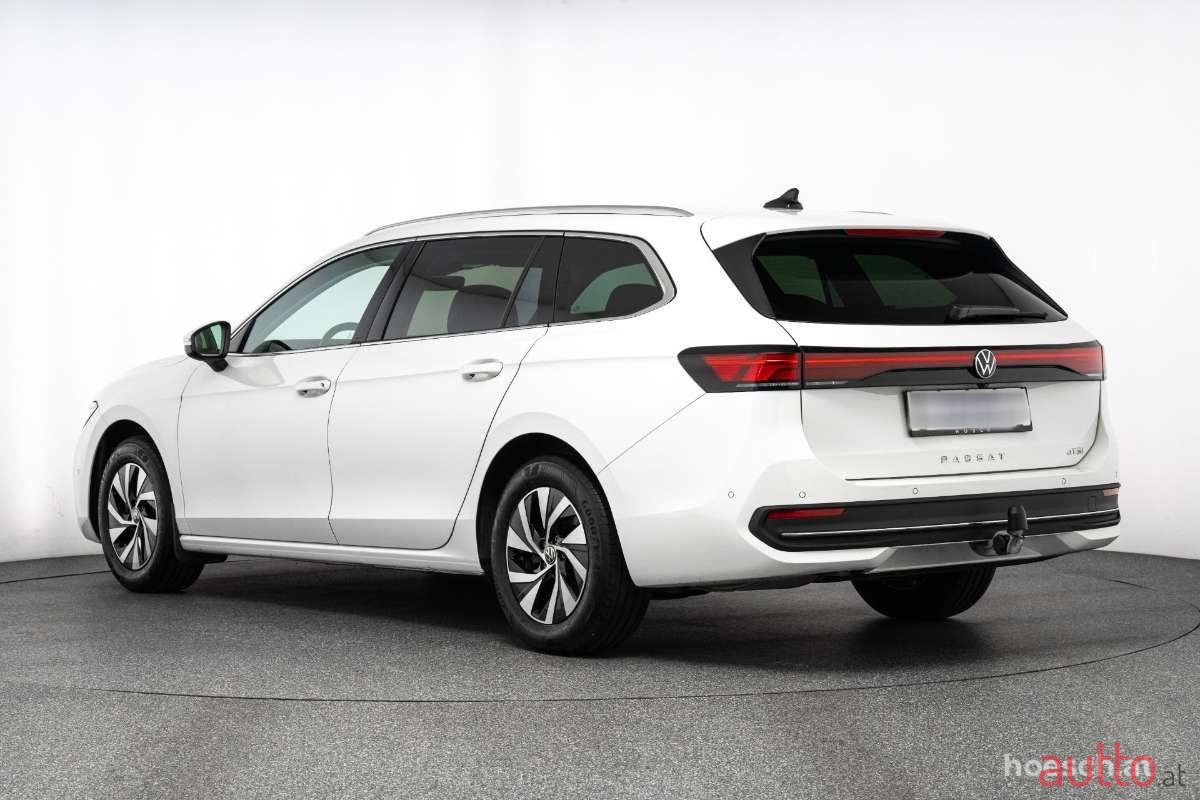 2024' Volkswagen Passat photo #4