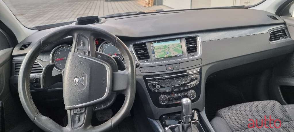 2015' Peugeot 508 photo #6