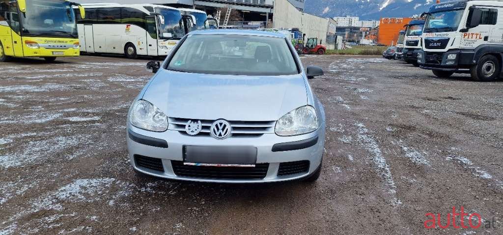 2006' Volkswagen Golf photo #1