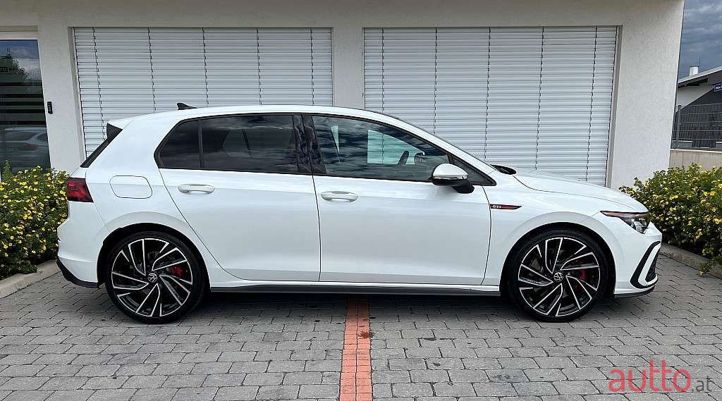 2021' Volkswagen Golf photo #6