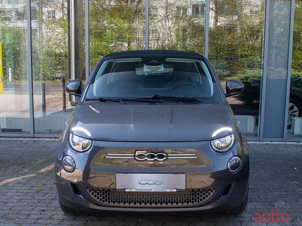 2021' Fiat 500 photo #1