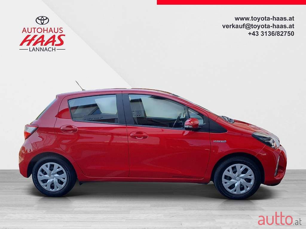 2020' Toyota Yaris photo #6