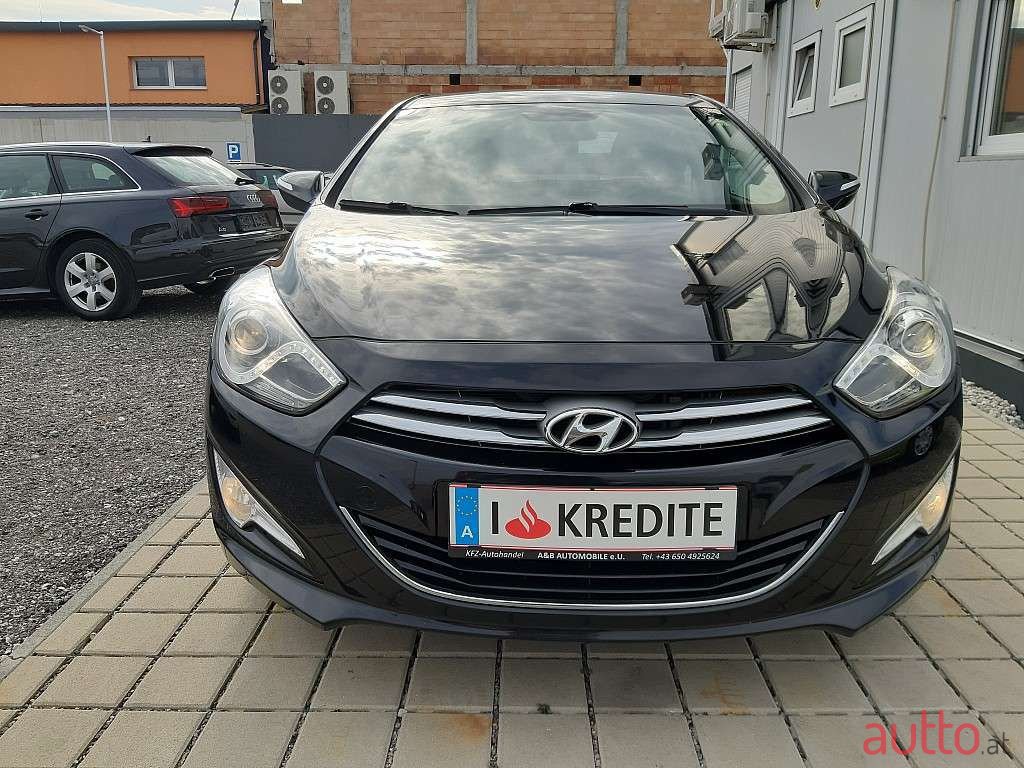 2014' Hyundai i40 photo #2