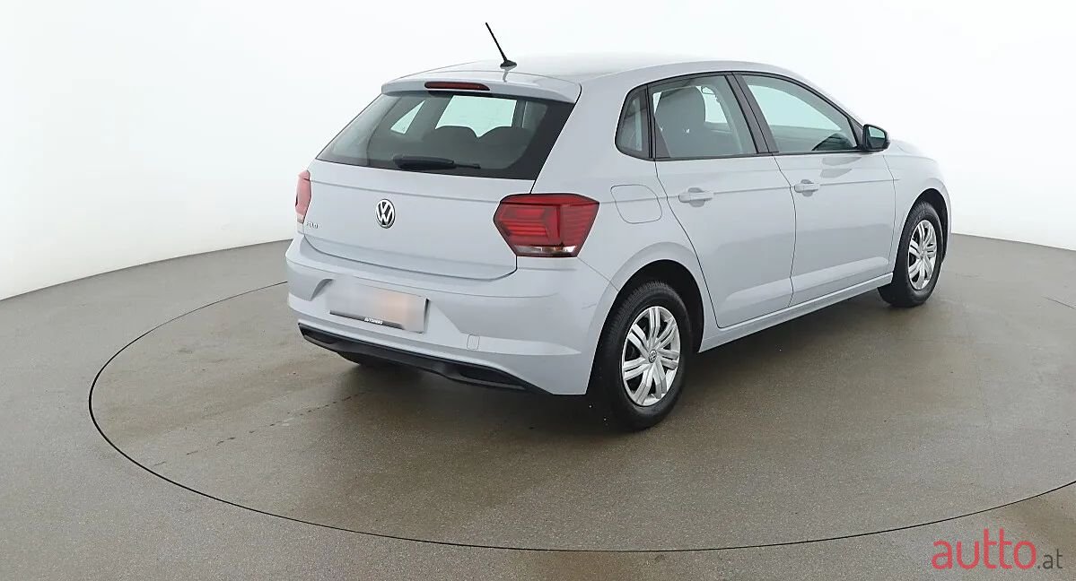 2020' Volkswagen Polo photo #5