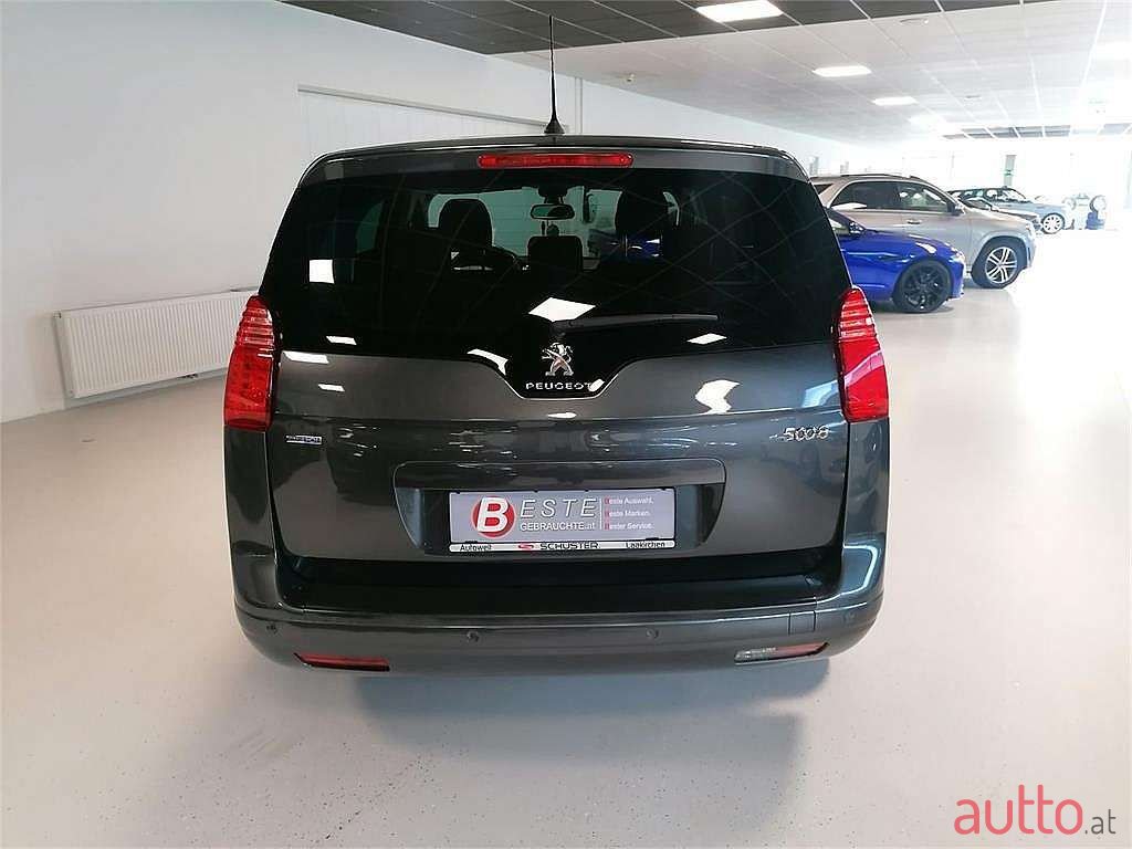 2016' Peugeot 5008 photo #5