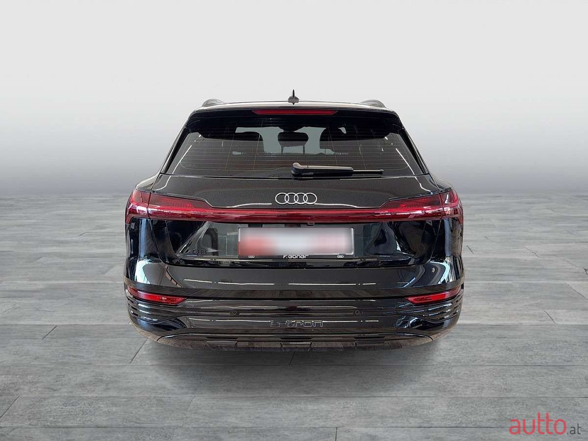 2024' Audi Q8 photo #4