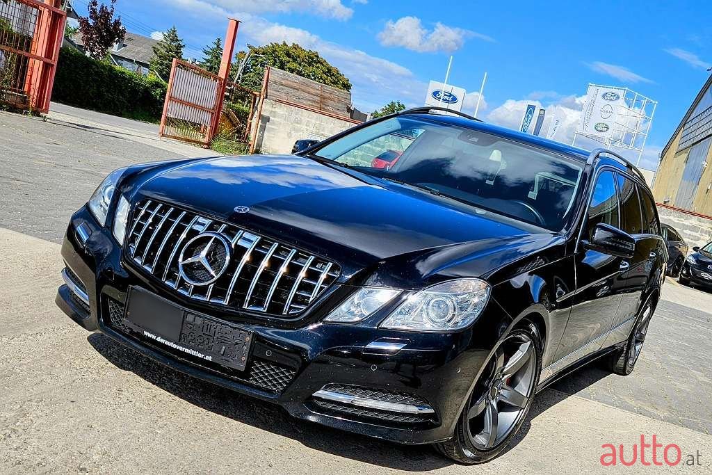 2012' Mercedes-Benz E-Klasse photo #1