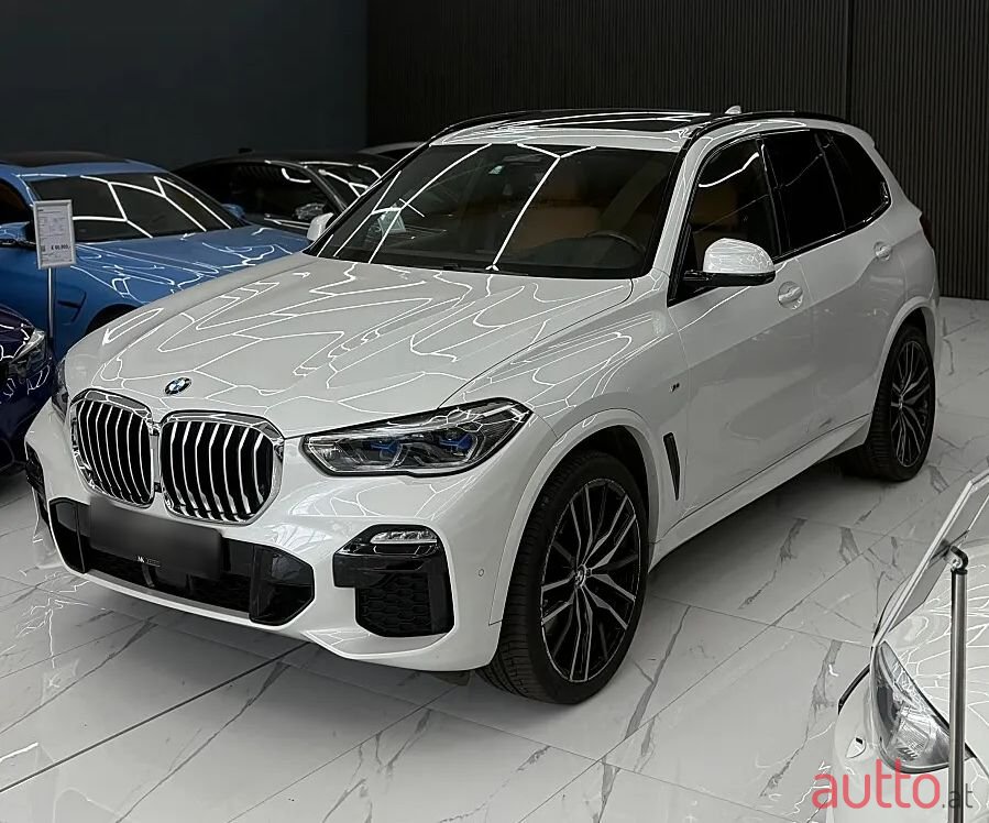 2019' BMW X5 photo #1