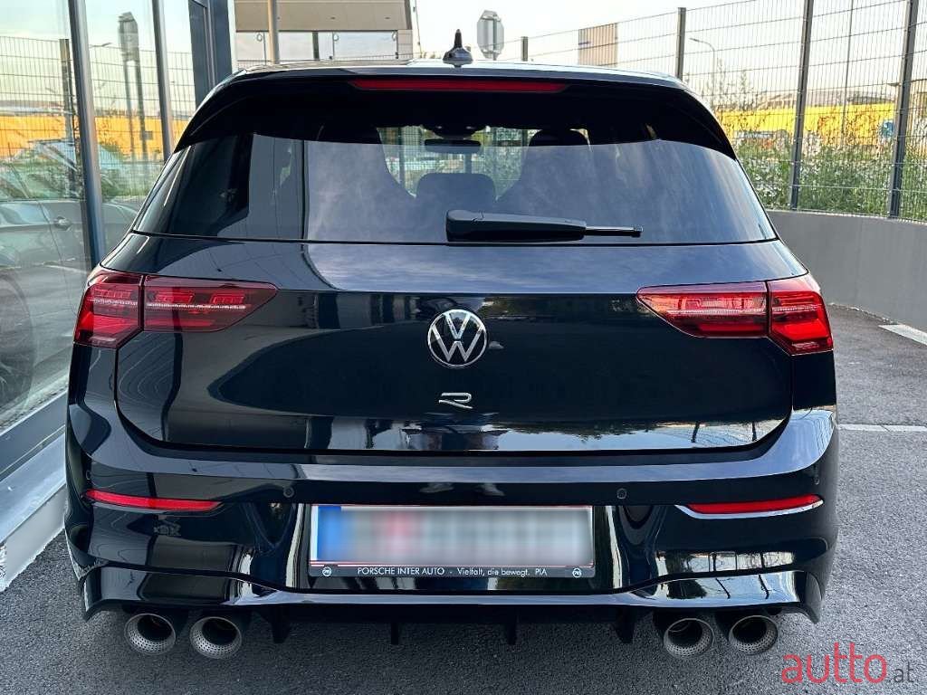 2022' Volkswagen Golf photo #5