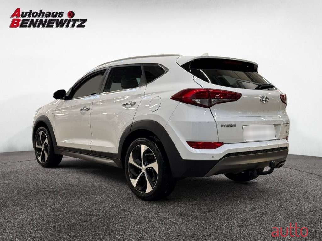 2016' Hyundai Tucson photo #2