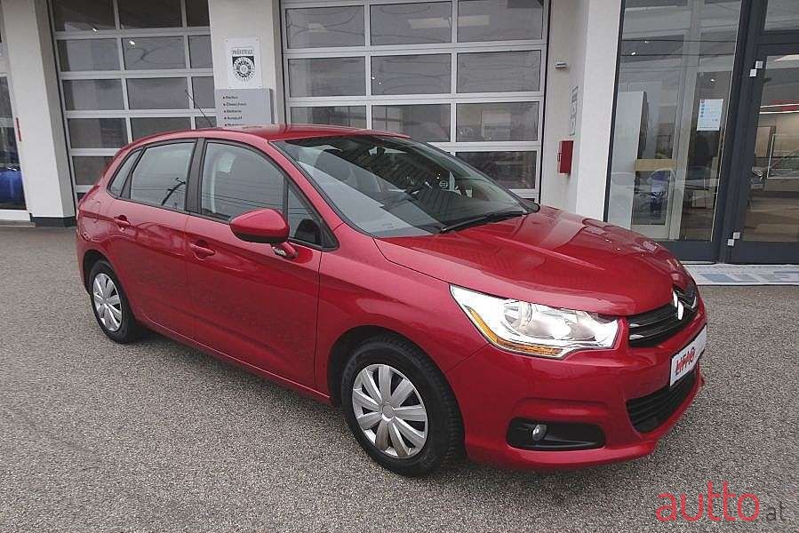 2016' Citroen C4 photo #2