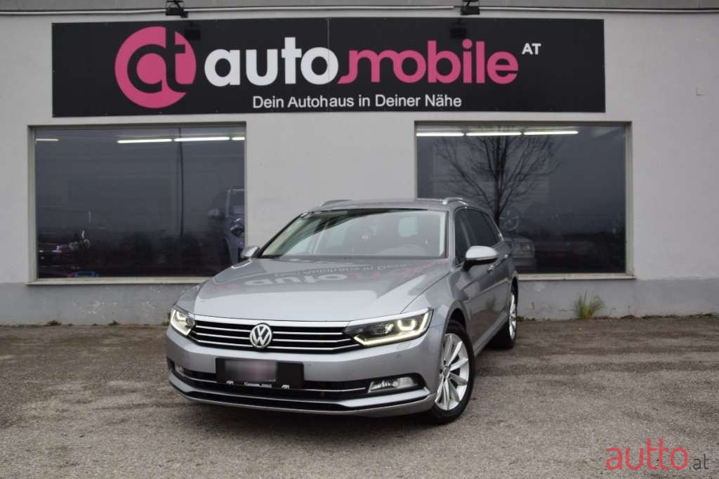 2019' Volkswagen Passat photo #1