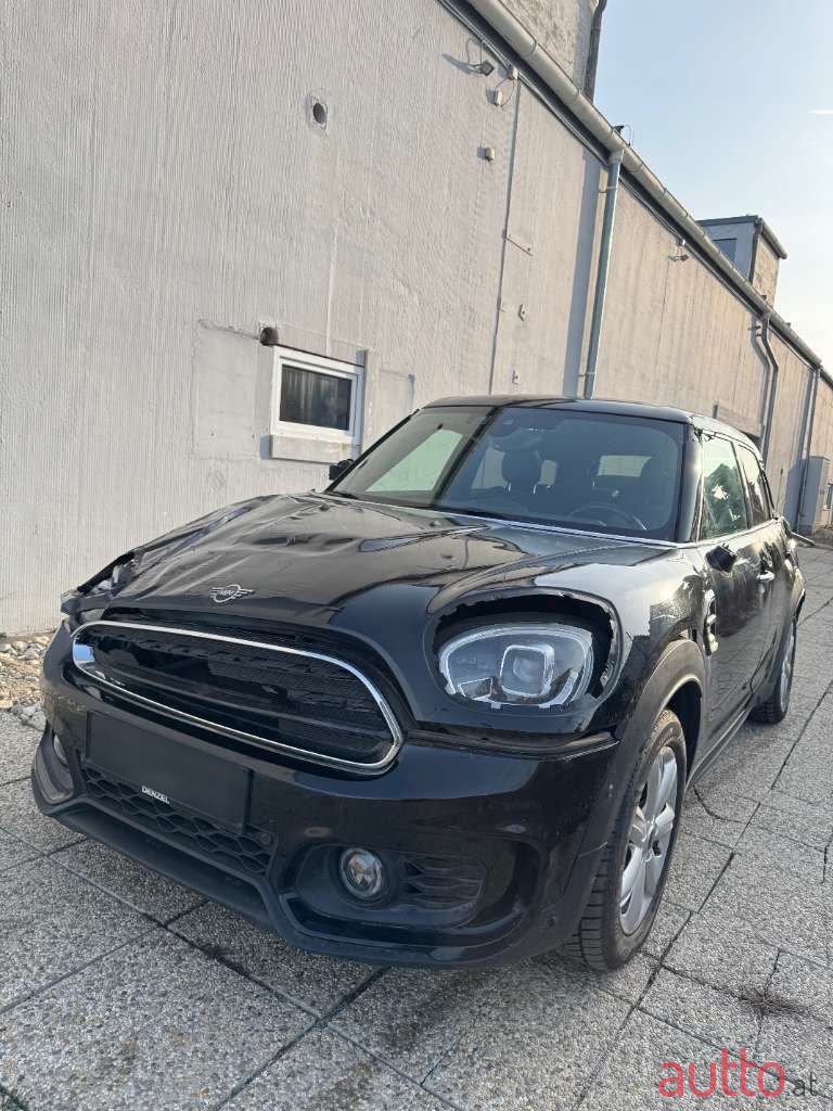 2020' MINI Countryman photo #1