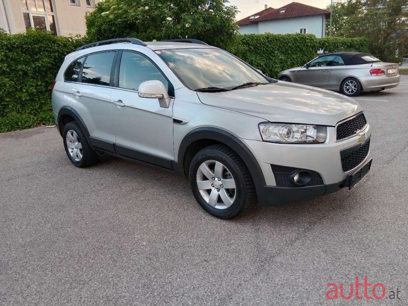 2011' Chevrolet Captiva photo #5