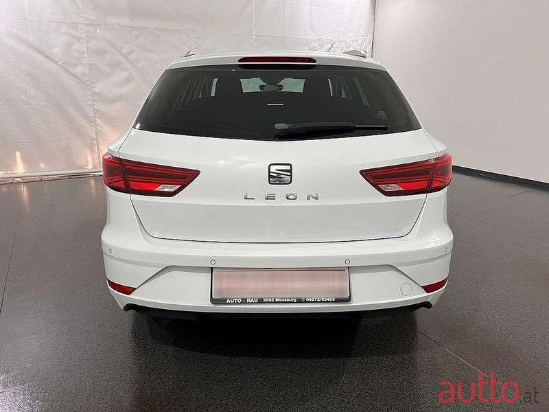 2020' SEAT Leon photo #4