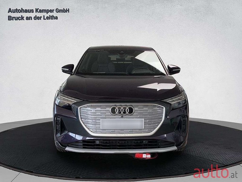 2023' Audi Q4 photo #2