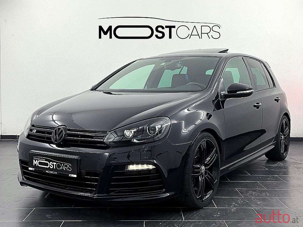 2012' Volkswagen Golf photo #1