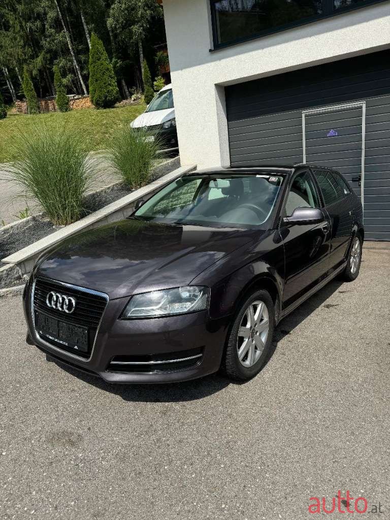 2011' Audi A3 photo #2