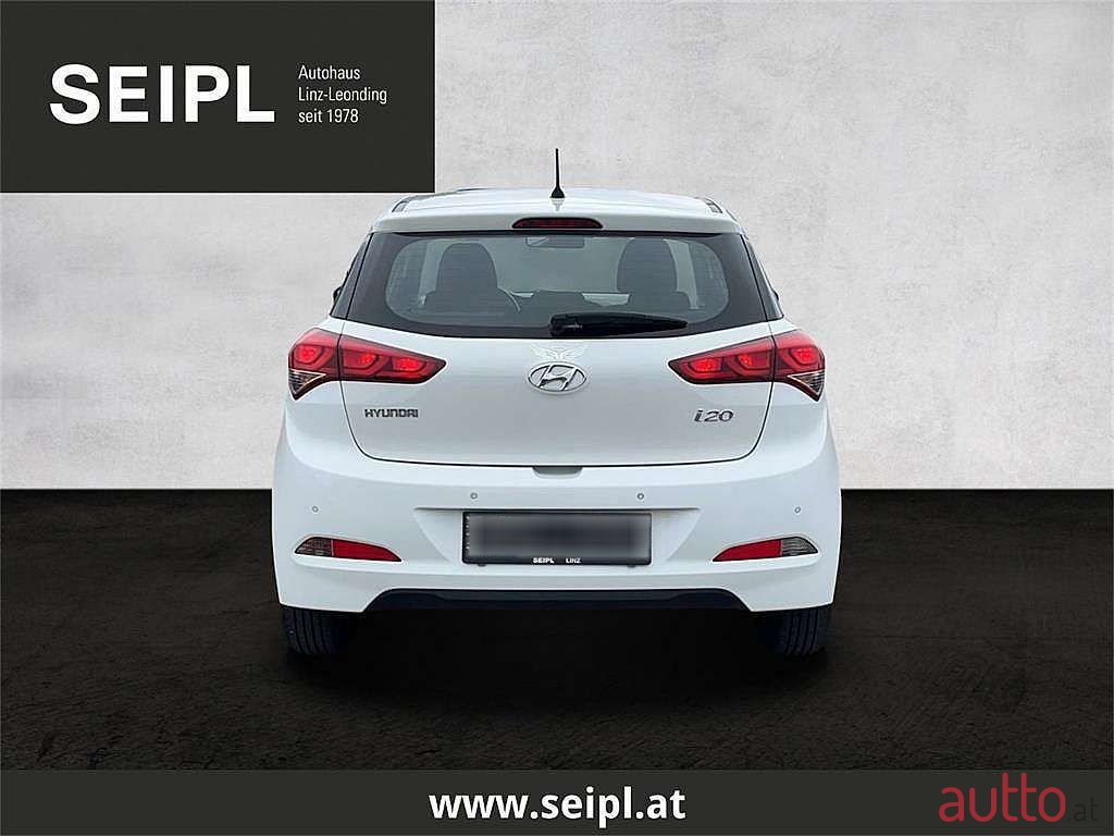 2016' Hyundai i20 photo #5