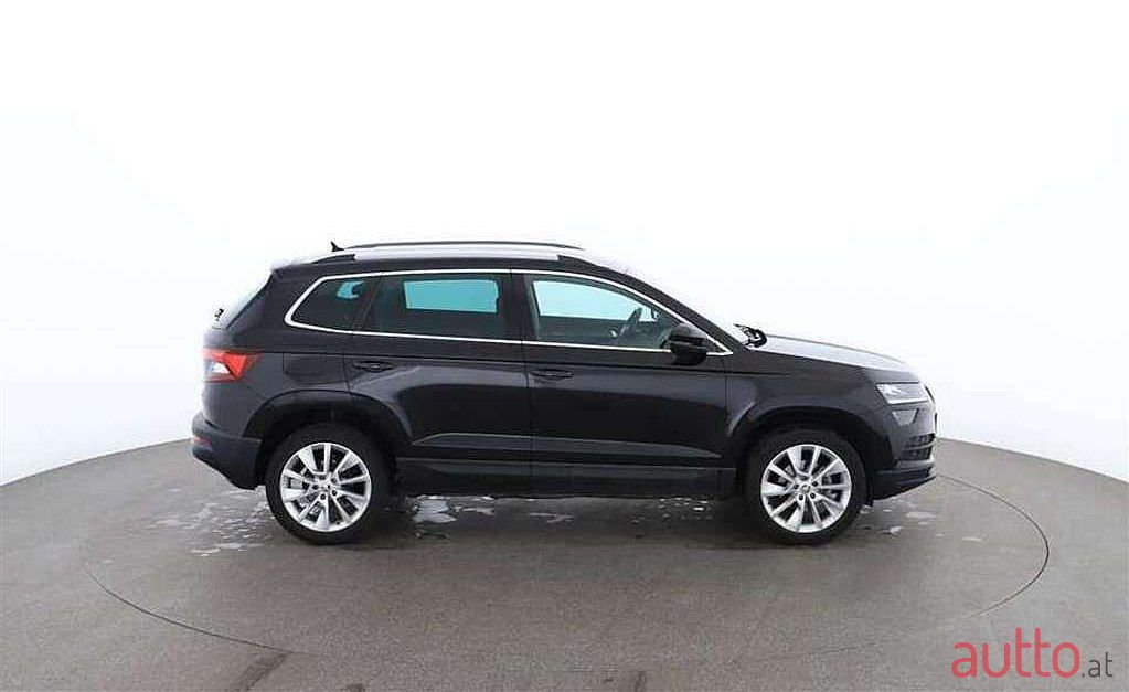 2019' Skoda Karoq photo #1