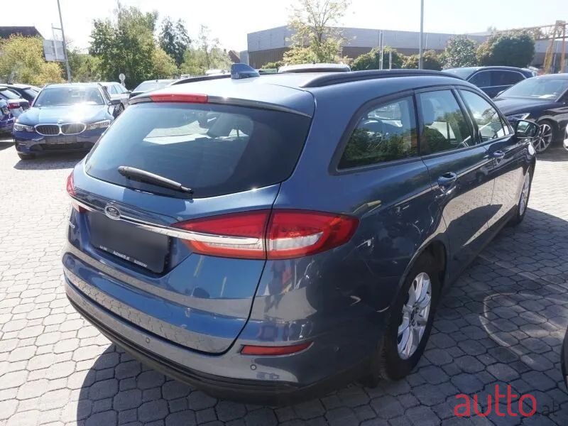 2021' Ford Mondeo photo #4