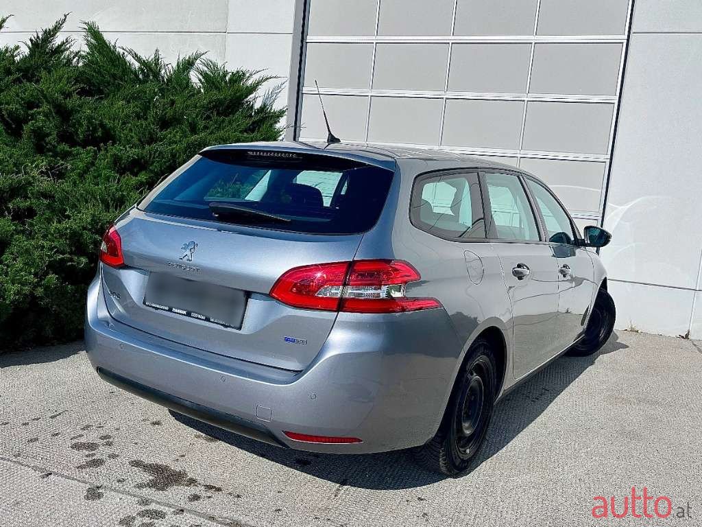 2017' Peugeot 308 photo #5