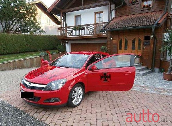 2007' Opel Astra photo #1