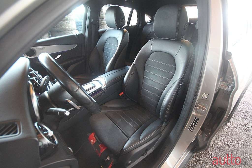 2020' Mercedes-Benz Glc-Klasse photo #5