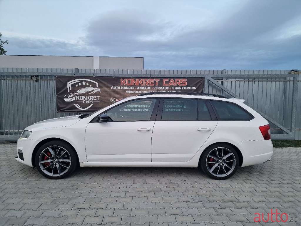 2014' Skoda Octavia photo #4