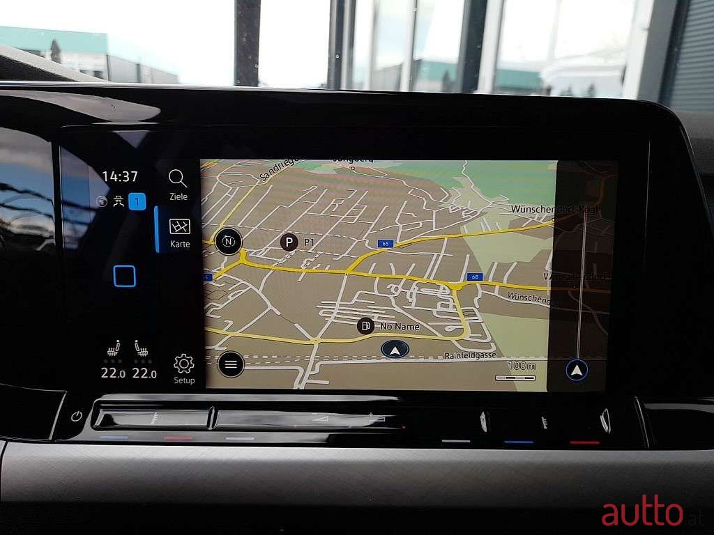 2022' Volkswagen Golf photo #6