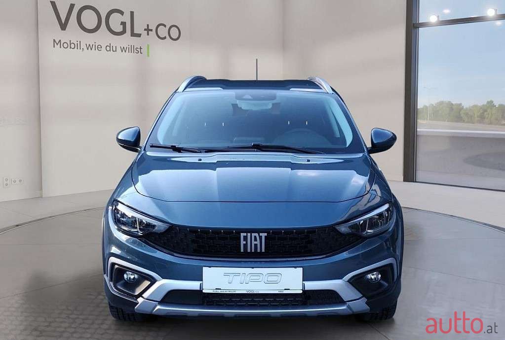 2022' Fiat Tipo photo #6