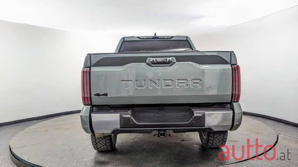2022' Toyota Tundra LIMITED CREWMAX 4WD photo #4