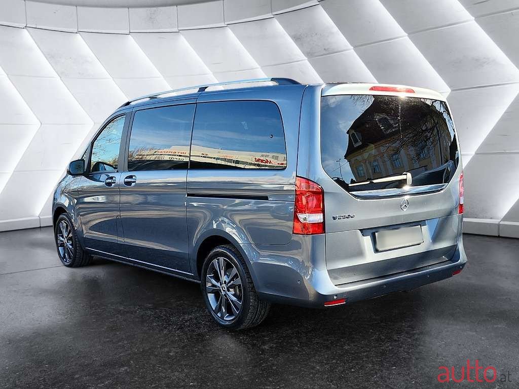 2018' Mercedes-Benz V-Klasse photo #3