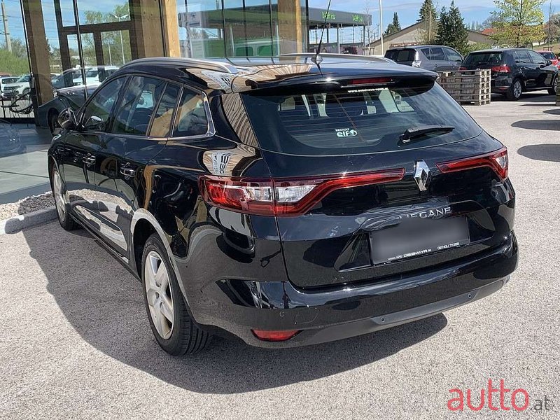 2018' Renault Megane photo #3