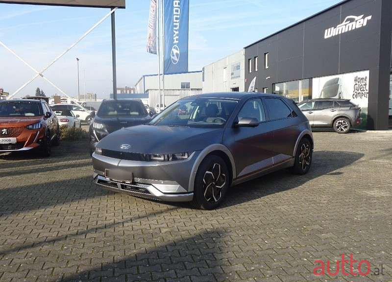 2022' Hyundai Ioniq 5 photo #1