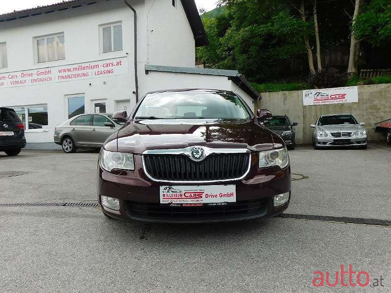 2009' Skoda Superb photo #2