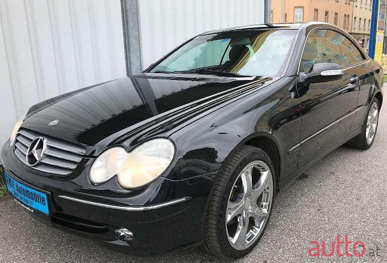2005' Mercedes-Benz Clk-Klasse photo #1