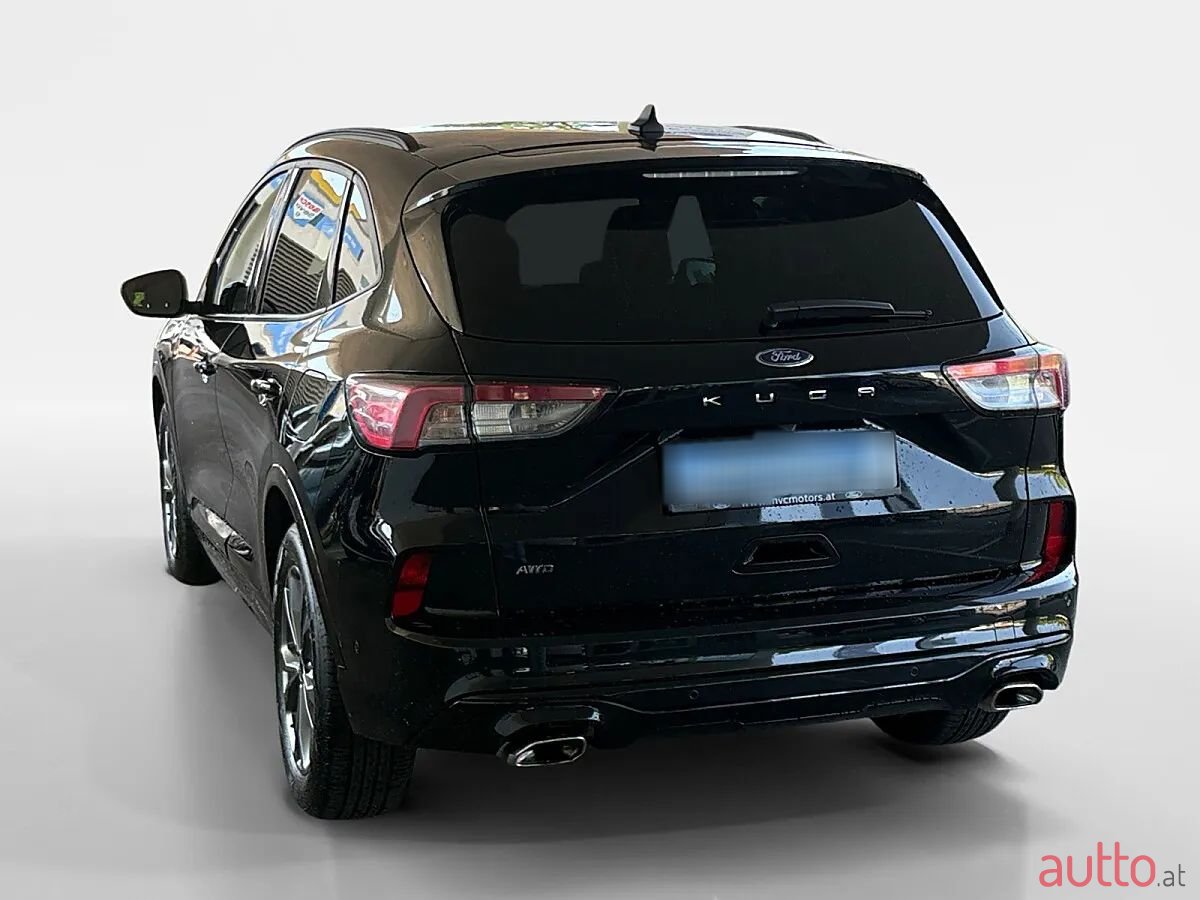 2022' Ford Kuga photo #3